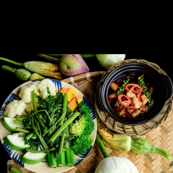 VEGATABLE W/ Vietnamese Caramelised Shrimp & Pork Dip